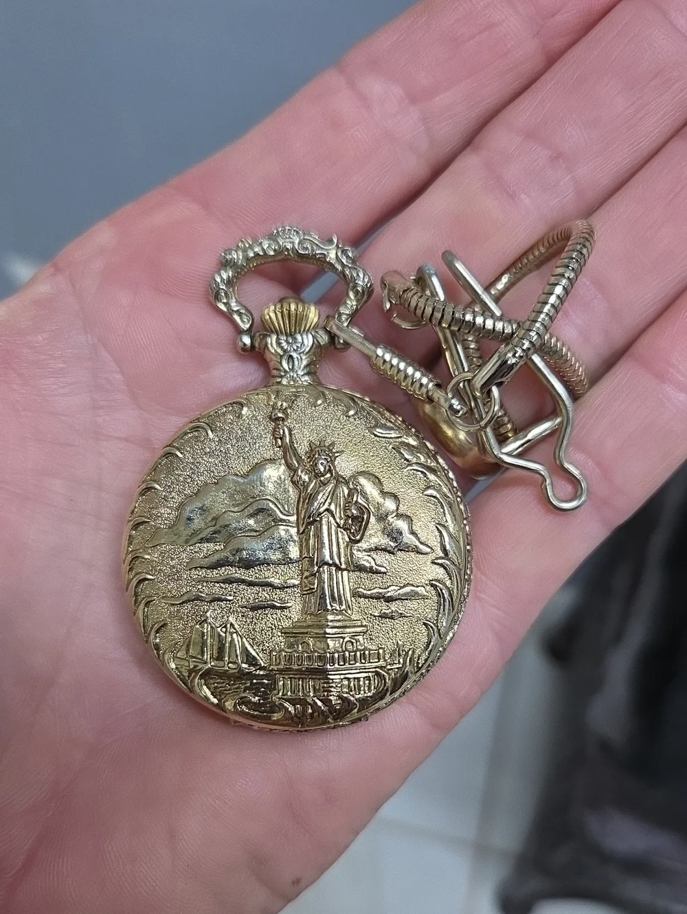 Vintage Commemorative 1886 - 1986 Limited Edition Pocket Watch With Chain